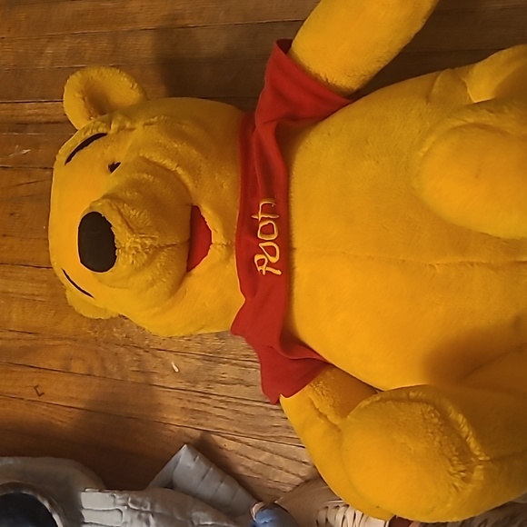 Winnie the bear 21" vintage stuffed animal - Picture 4 of 7